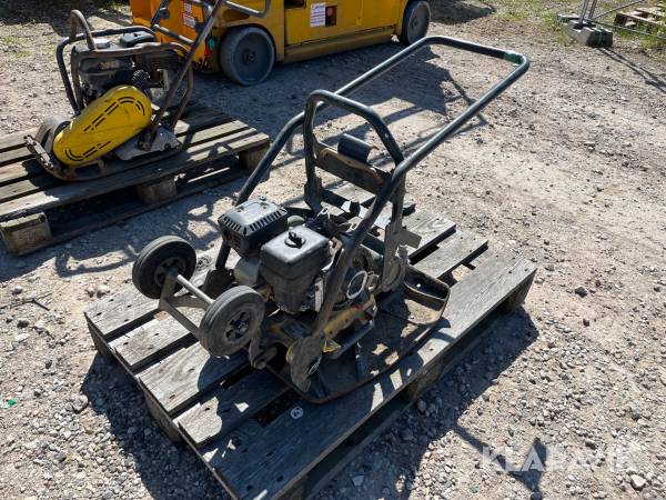 Pladevibrator Bomag BP 12/50 A