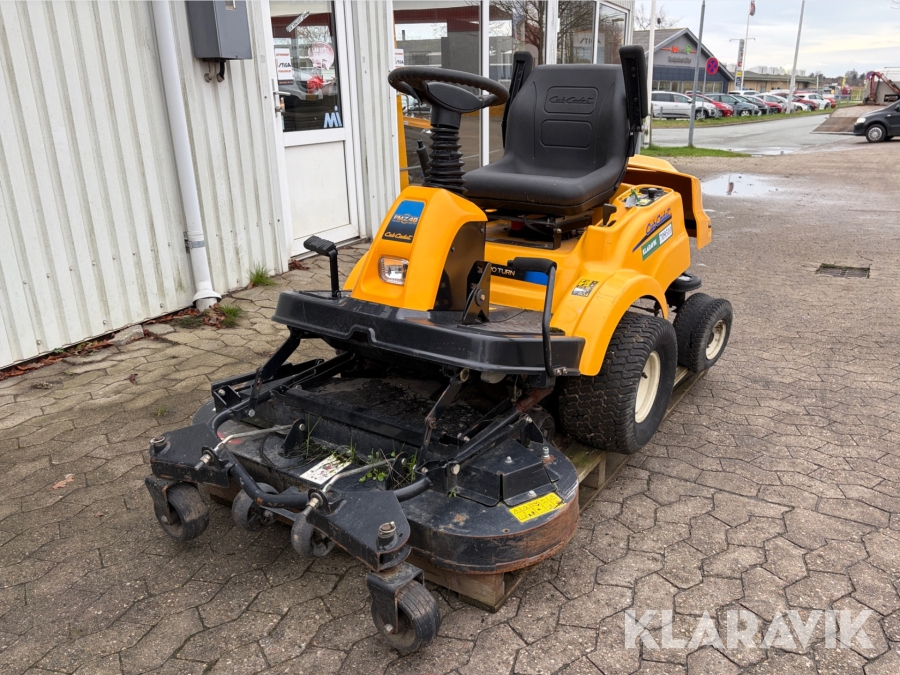 Græsslåmaskine Club Cadet FMZ48