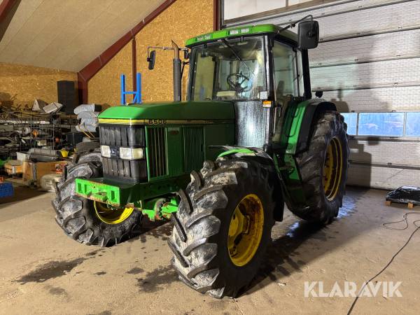 Traktor John Deere 6506 4 WD