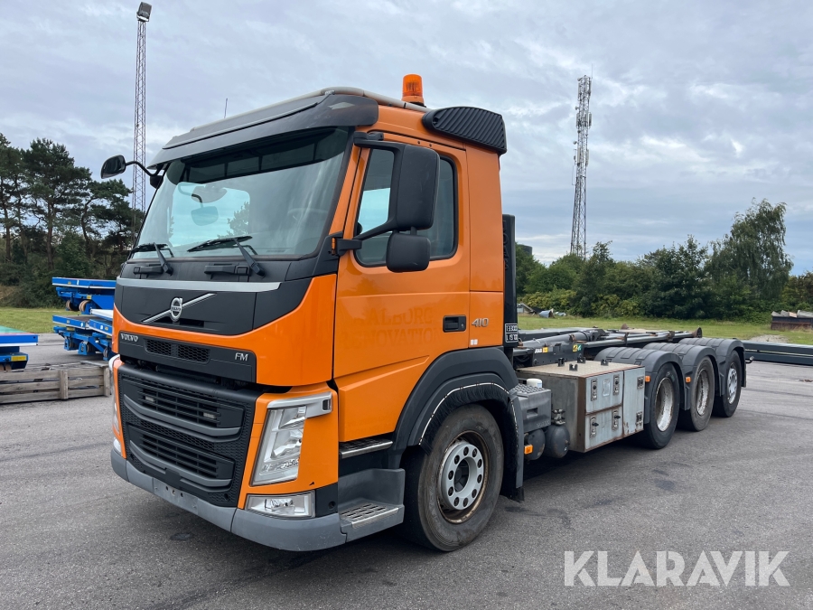 Lastbil Volvo FM 410 8x4 med kroghejs