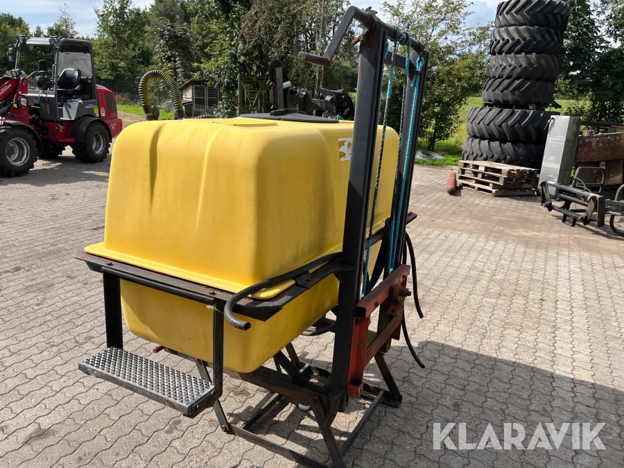 Front tank Hardi Ekko 800 liter