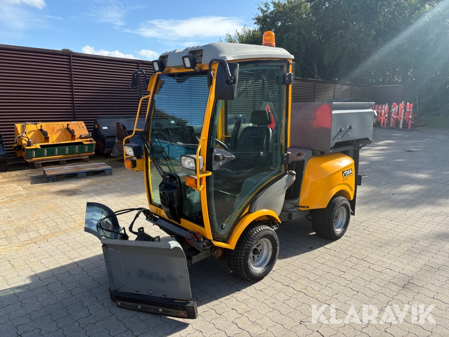 Redskabsbærer Stiga Titan 740 DCR 4WD