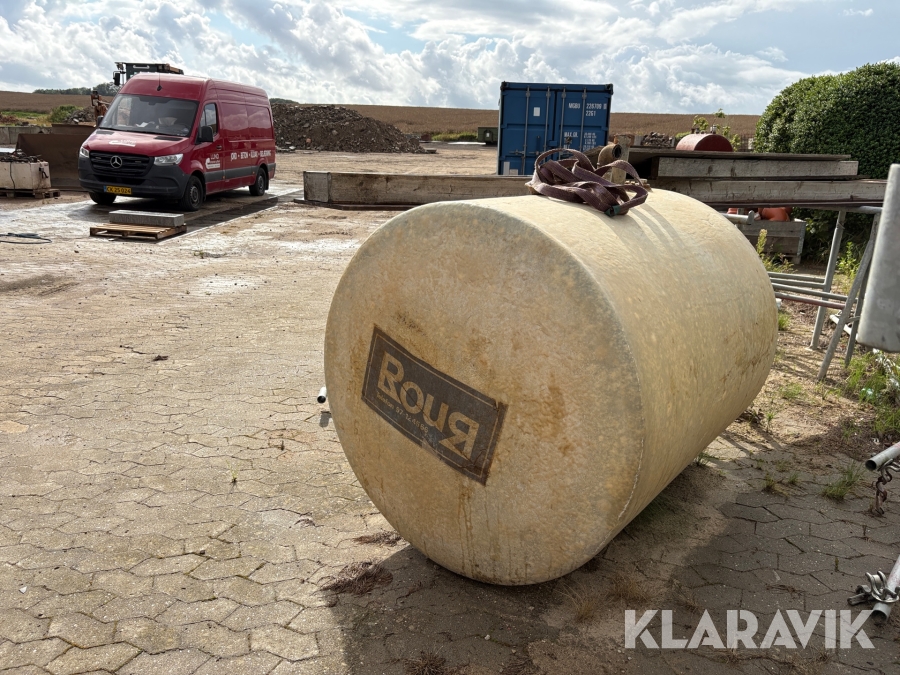 Olietank Roug glasfiber, 1200L