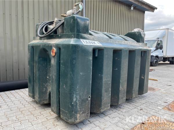 Dieseltank bundet