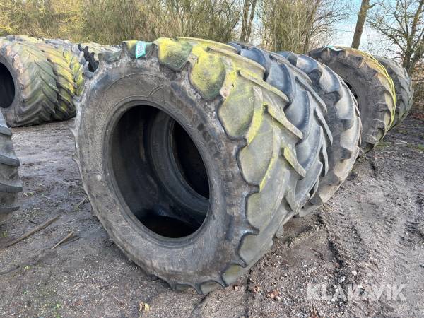 Landbrugsdæk Continental / Bridgestone 540/65R30 3 styk
