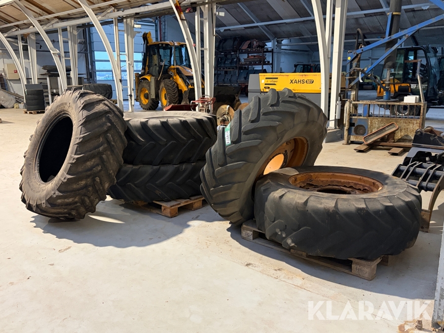 Hjul + dæk Michelin + Seventy 19.5LR28 + 16.9R28X