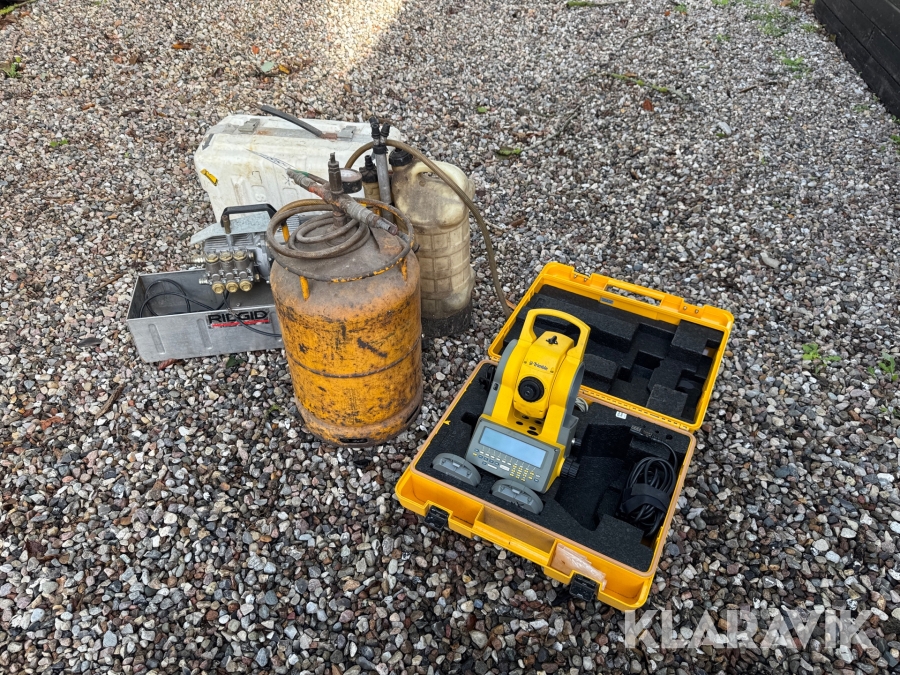 Total station, tryktank, suger LOT