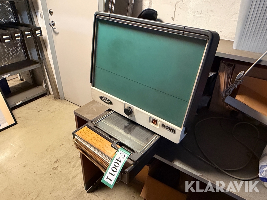 Micro film Ford Minox