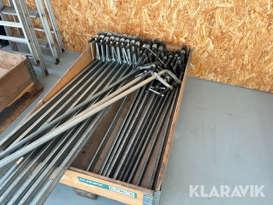 Skruetvinger cirka 20 styk