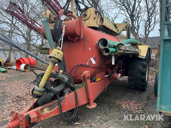 Slamsuger Samson 10.000 liter med Battioni Pagani pumpe