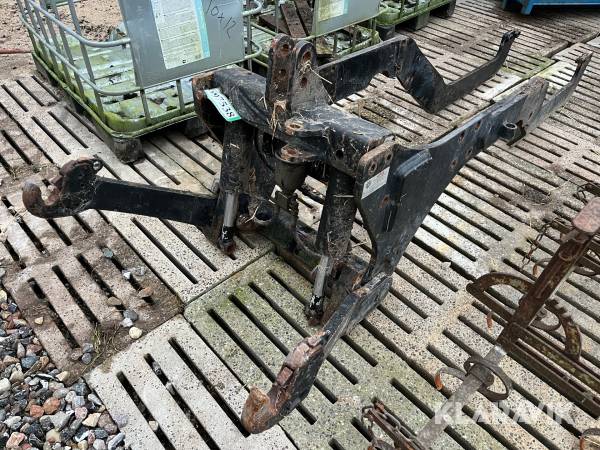 Frontlift HE-VA fra MF