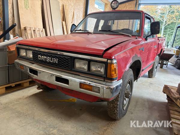 Pickup veteranbil Nissan Datsun King cab 4 WD