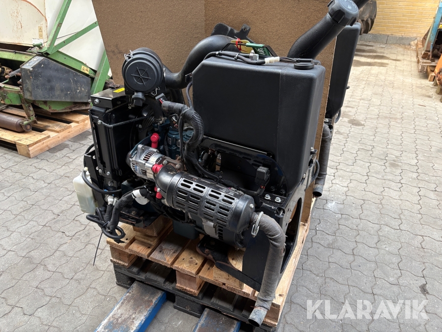 Diesel motor Kubota Z482 Med stor generator fra hybridmaskine